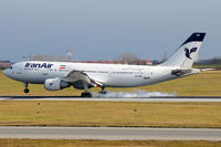 EP-IBH @ VIE - Iran Air