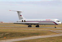 RA-86540 @ VIE - Rossiya