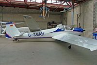 D-KGAH @ EDVY - Scheibe SF-25C Falke 1700 [44296] Porta Westfallica~D 24/05/2006 - by Ray Barber
