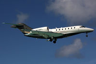 N730FL @ SXM - visitor