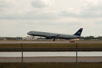 N196UW @ RSW - Landing RWY 6 - by Mauricio Morro