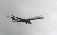 N812SK @ KSNA - CL600-2D24