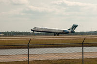 N947AT @ RSW - Landing RWY 6