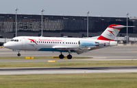 OE-LFG @ LOWW - Austrian Arrows Fokker 70