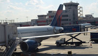 N602DL @ KATL - Atlanta - by Ronald Barker