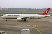 TC-JRT @ EDDV - At Hanover - by Micha Lueck