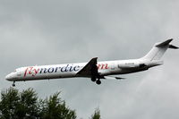 SE-RDS @ ESSA - A Flynordic MD-83 landing at Stockholm Arlanda airport, Sweden.