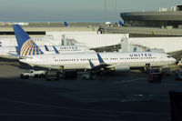 N38424 @ KSFO - At San Francisco - by Micha Lueck