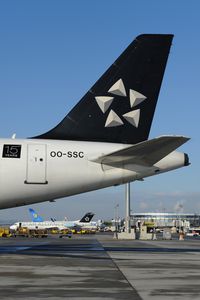 OO-SSC @ LOWW - Brussels Airbus A319 - by Dietmar Schreiber - VAP