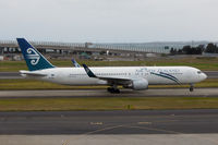 ZK-NCL @ YSSY - At Sydney - by Micha Lueck