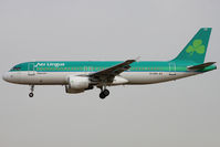 EI-DVH @ LEBL - Landing - by micka2b