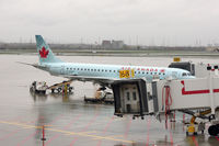 C-FHNP @ CYYZ - At Toronto - by Micha Lueck