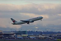 C-GHLU @ YVR - Departure from Vancouver