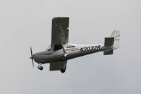 N3032R @ KSRQ - Cessna Skycatcher (N3032R) arrives at Sarasota-Bradenton International Airport - by Jim Donten
