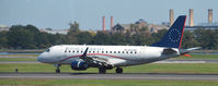 N822MD @ KDCA - Landing roll DCA - by Ronald Barker