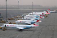 OE-LVK @ VIE - Austrian Airlines