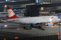 OE-LBW @ VIE - Austrian Airlines - by Chris Jilli