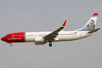 LN-DYP @ LEBL - Landing - by micka2b