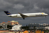 PJ-MDB @ SXM - visitor - by Wolfgang Zilske
