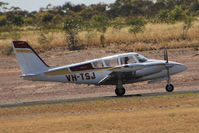 VH-TSJ @ YBDG - VH-TSJ @ YBDG landing on 17 - by Anton von Sierakowski