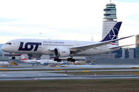 SP-LRA @ VIE - LOT - Polish Airlines