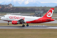 OE-LOA @ VIE - Air Berlin (NIKI)