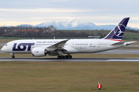 SP-LRA @ VIE - LOT - Polish Airlines