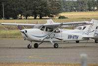 VH-VTH @ YBLT - VH-VTH @ YBLT - by Anton von Sierakowski