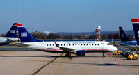 N808MD @ KDCA - Pushback DCa - by Ronald Barker