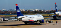 N808MD @ KDCA - Taxi DCA - by Ronald Barker
