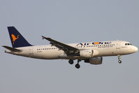 EI-DSX @ LEBL - Landing - by micka2b