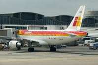 EC-JAZ @ LFPG - IB to Madrid - by Jean Goubet-FRENCHSKY