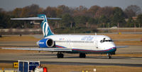 N935AT @ KATL - Taxi Atlanta - by Ronald Barker
