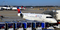 N8980A @ KATL - Atlanta - by Ronald Barker