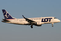 SP-LDF @ WAW - LOT - Polish Airlines - by Chris Jilli