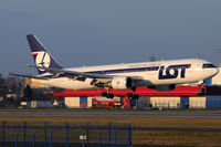 SP-LPG @ WAW - LOT - Polish Airlines - by Chris Jilli