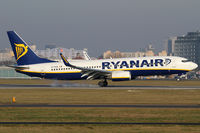 EI-EKB @ WAW - Ryanair