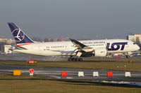 SP-LRA @ WAW - LOT - Polish Airlines