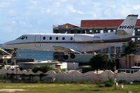 N664QS @ SXM - visitor