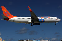 C-FTOH @ TNCM - visitor - by Wolfgang Zilske