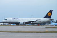 D-AIZM @ EGCC - Lufthansa - by Chris Hall