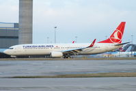 TC-JYD @ EGCC - Turkish Airlines - by Chris Hall