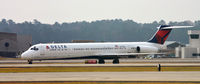 N933DL @ KATL - Landing Atlanta - by Ronald Barker