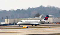 N936EV @ KATL - Landing Atlanta - by Ronald Barker