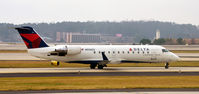 N936EV @ KATL - Taxi Atlanta - by Ronald Barker