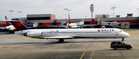N944DL @ KATL - Taxi Atlanta - by Ronald Barker