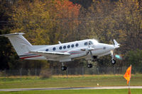 N415RB @ KOMH - Airborne Orange - by Ronald Barker