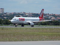 PT-MZW @ SWKN - Aeroporto Nelson Ribeiro Guimarães, Caldas Novas (CLV/SBCN), em 06 de janeiro de 2013
