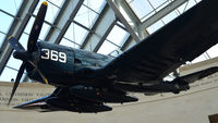 97369 @ KNYG - USMC Museum