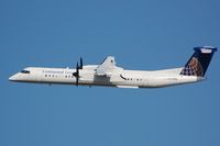 N208WQ @ KEWR - DHC8 taking off - by FerryPNL